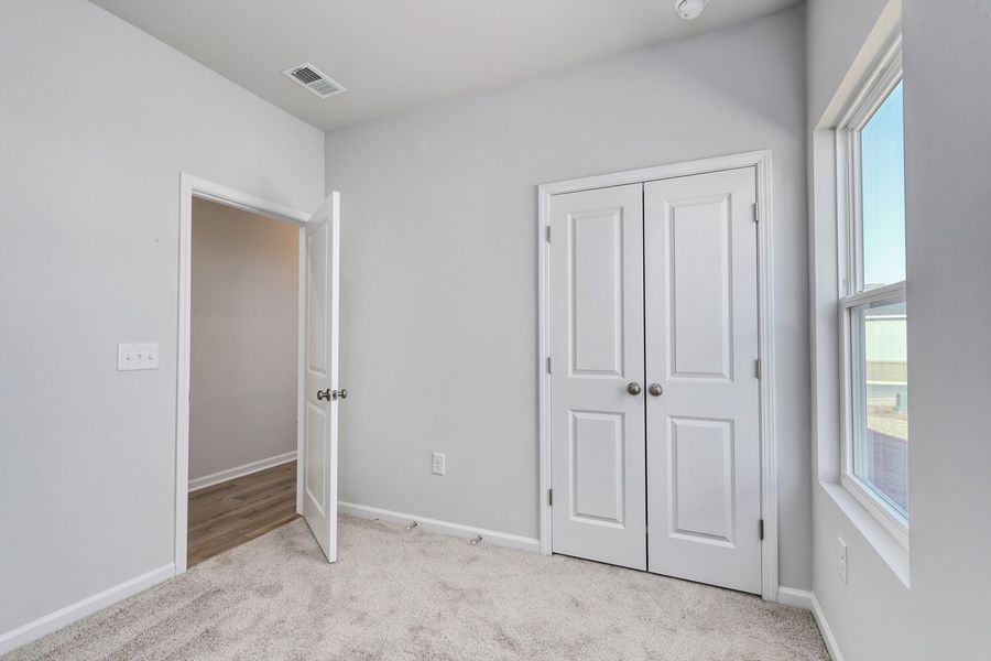 Spacious, unfurnished interior of a new home in Jordan Grove, Conway (Image 27).