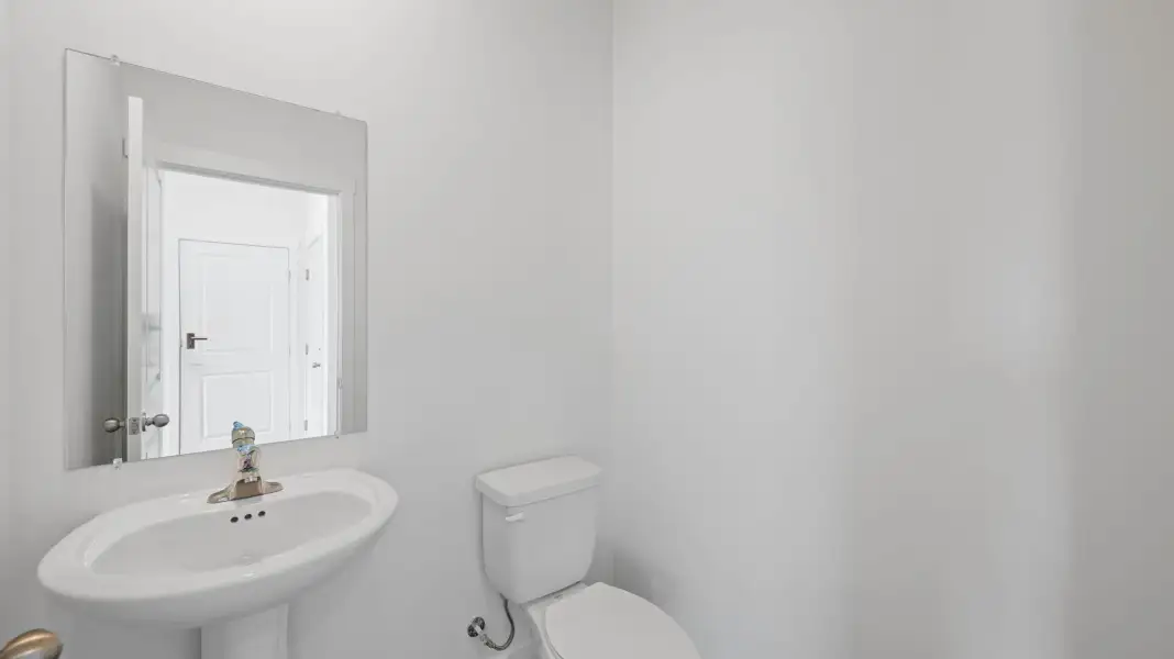 Furnished interior view inside a new home in Lone Oaks Farm, Cleveland (Image 7).