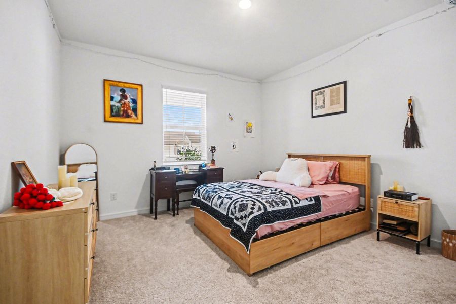 Furnished interior view inside a new home in Centennial Oaks, Santa Fe (Image 31).