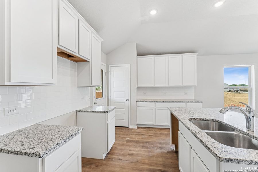 Furnished interior view inside a new home in Cinco Lakes, San Antonio (Image 4). Furnished interior view inside a new home in Cinco Lakes, San Antonio (Image 4).