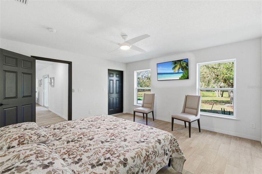 Furnished interior view inside a new home in , Arcadia (Image 18).