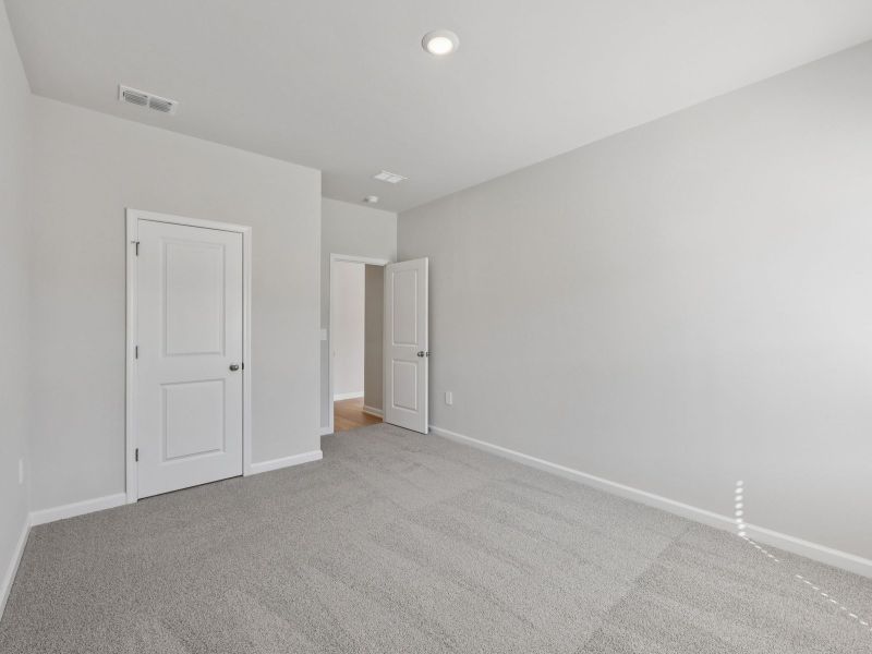 Spacious, unfurnished interior of a new home in Parkside at Grayson, Grayson (Image 20).