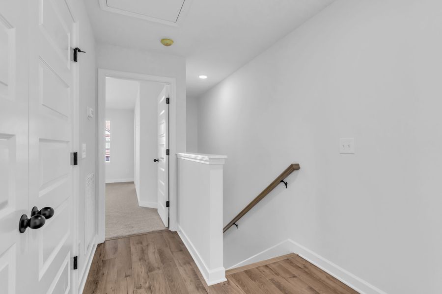 Spacious, unfurnished interior of a new home in Oxford Station, Gallatin (Image 21). Spacious, unfurnished interior of a new home in Oxford Station, Gallatin (Image 21).