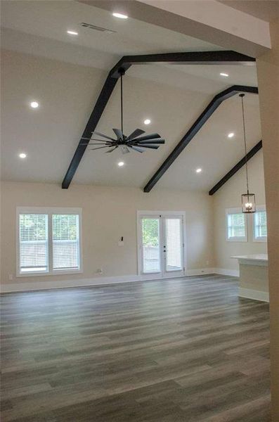 Spacious, unfurnished interior of a new home in , Mansfield (Image 44).