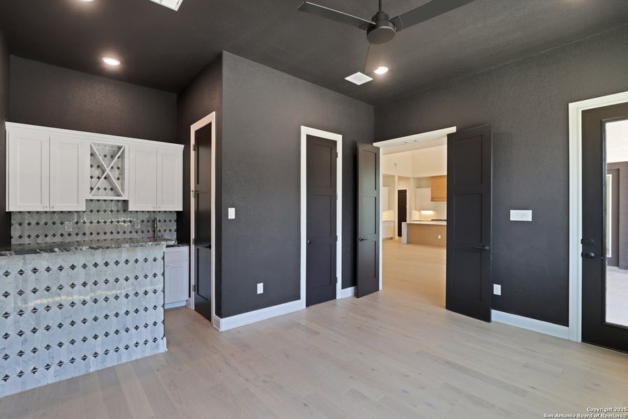 Image 31 of a home in .