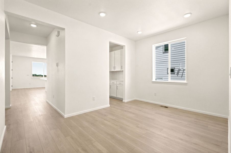 Spacious, unfurnished interior of a new home in Cordovan, Firestone (Image 35).