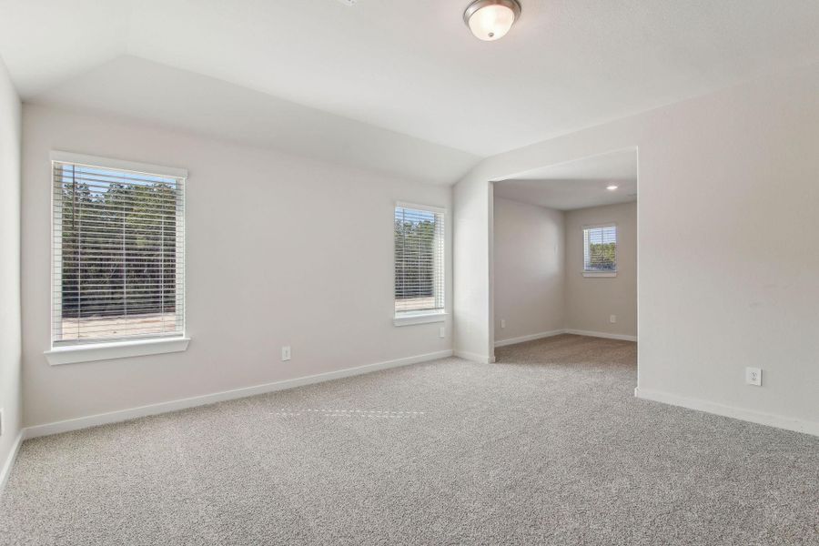 Spacious, unfurnished interior of a new home in Landing Meadows - Premier Series, New Caney (Image 11).