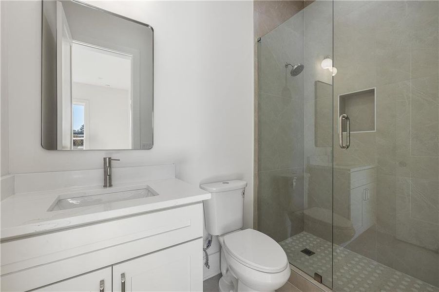 Furnished interior view inside a new home in , Smyrna (Image 15).