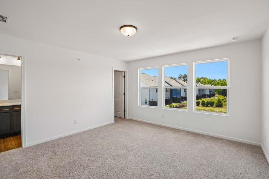 Spacious, unfurnished interior of a new home in Laurelwood, Douglasville (Image 23). Spacious, unfurnished interior of a new home in Laurelwood, Douglasville (Image 23).