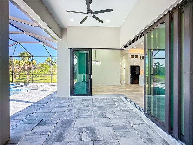 BACK LANAI BACK LANAI