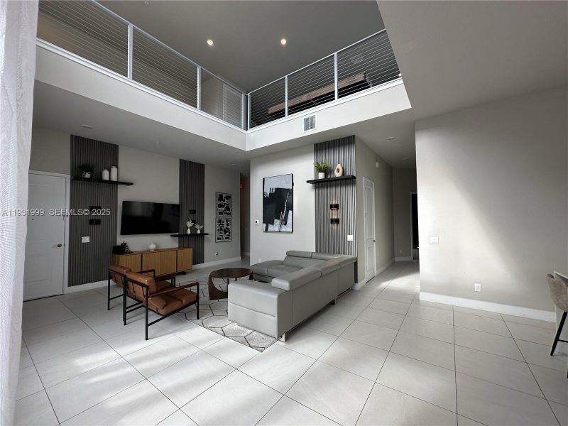 Furnished interior view inside a new home in , Kissimmee (Image 3).