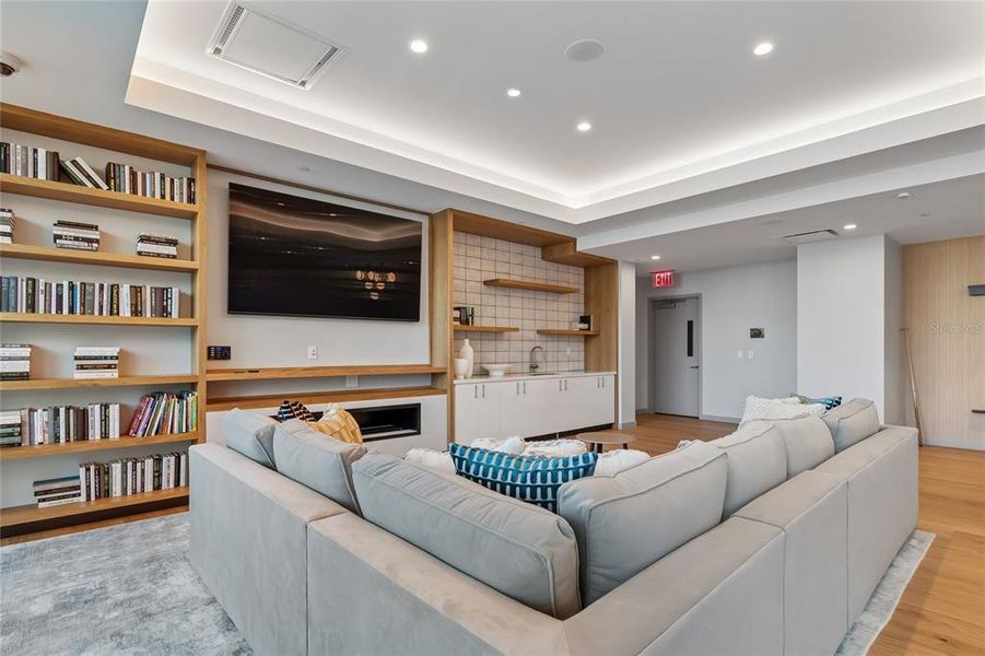 Furnished interior view inside a new home in , St. Petersburg (Image 45).