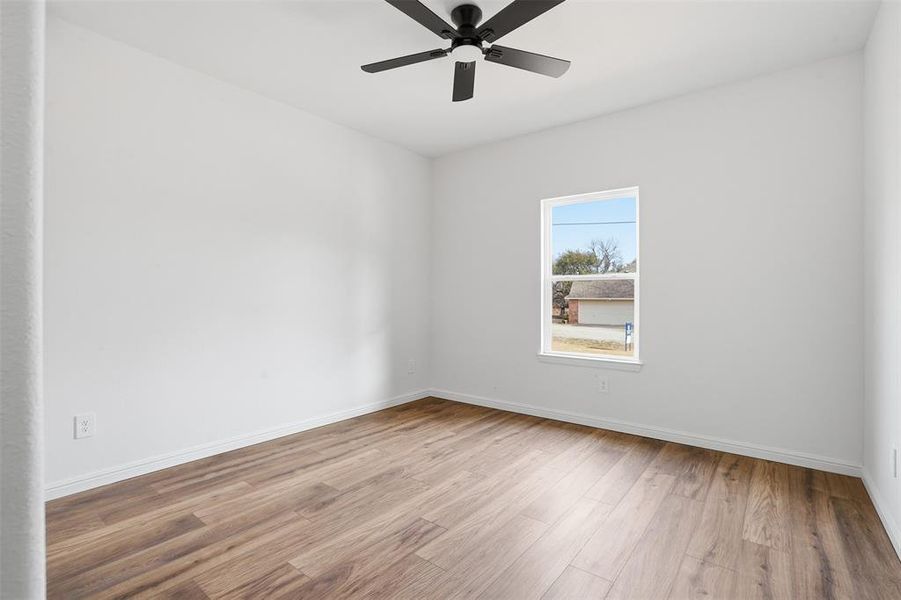 Spacious, unfurnished interior of a new home in , Granbury (Image 17). Spacious, unfurnished interior of a new home in , Granbury (Image 17).