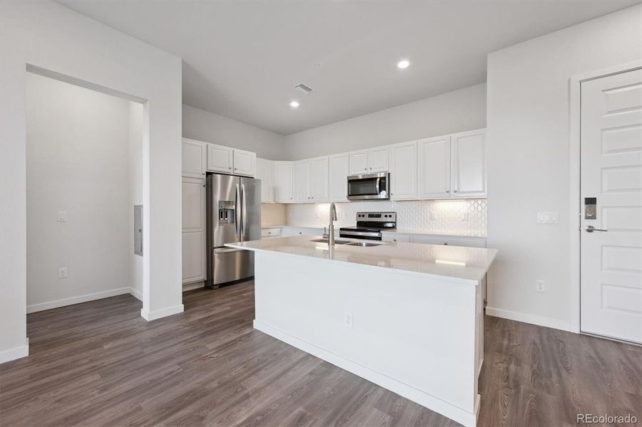 Furnished interior view inside a new home in Condo Collection at Grand Vue at Interlocken, Broomfield (Image 3). Furnished interior view inside a new home in Condo Collection at Grand Vue at Interlocken, Broomfield (Image 3).