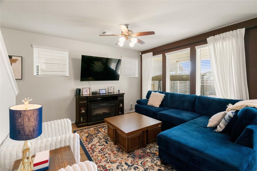 Furnished interior view inside a new home in , Conroe (Image 23). Furnished interior view inside a new home in , Conroe (Image 23).