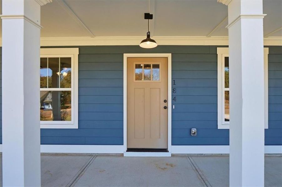 Exterior details and patio area of a home in , Hartwell (Image 21).