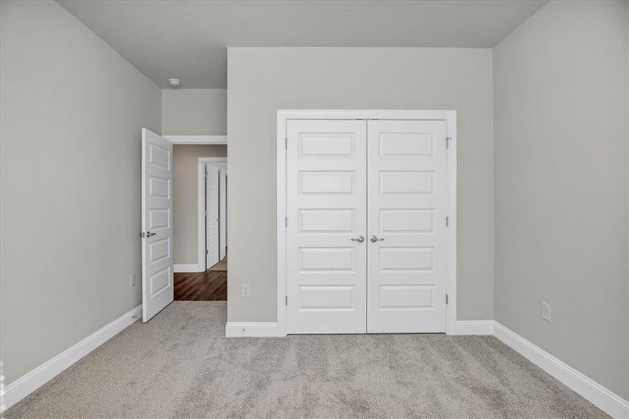 Spacious, unfurnished interior of a new home in Tuscany Hills, Douglasville (Image 31).