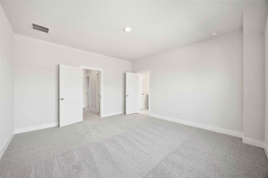 Spacious, unfurnished interior of a new home in Ellwood, Iowa Colony (Image 24). Spacious, unfurnished interior of a new home in Ellwood, Iowa Colony (Image 24).