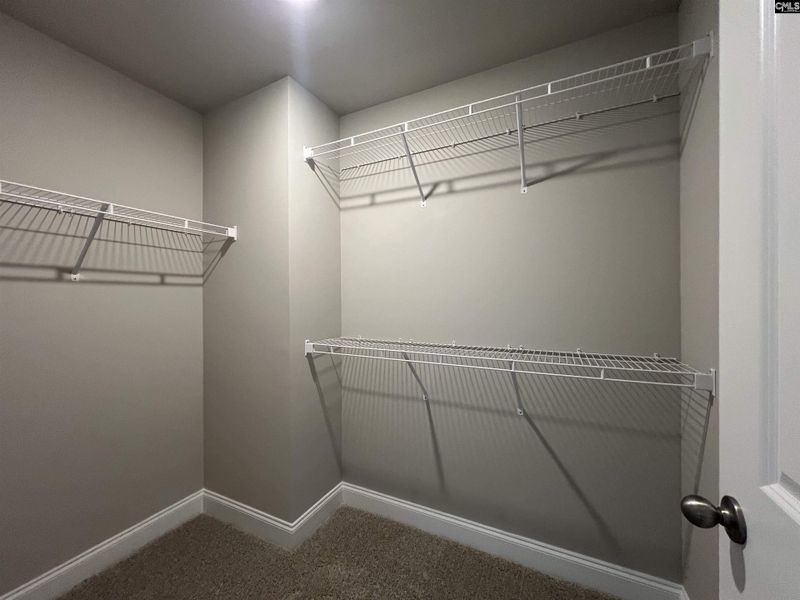 Spacious, unfurnished interior of a new home in The Cove, Sumter (Image 18).