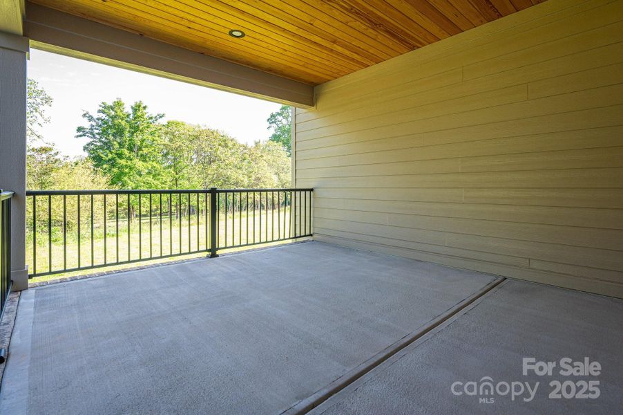 Exterior details and patio area of a home in , Maiden (Image 26).