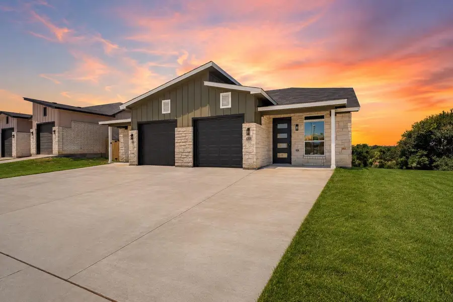Front exterior of a new home in , Killeen, TX, highlighting curb appeal (Image 1). Front exterior of a new home in , Killeen, TX, highlighting curb appeal (Image 1).