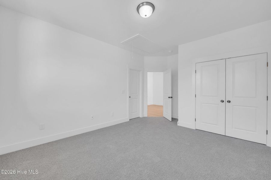 Spacious, unfurnished interior of a new home in WyndWater, Hampstead (Image 20). Spacious, unfurnished interior of a new home in WyndWater, Hampstead (Image 20).