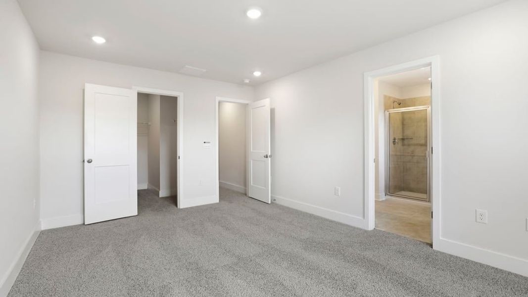 Spacious, unfurnished interior of a new home in Ken's Crossing, Moore (Image 28). Spacious, unfurnished interior of a new home in Ken's Crossing, Moore (Image 28).