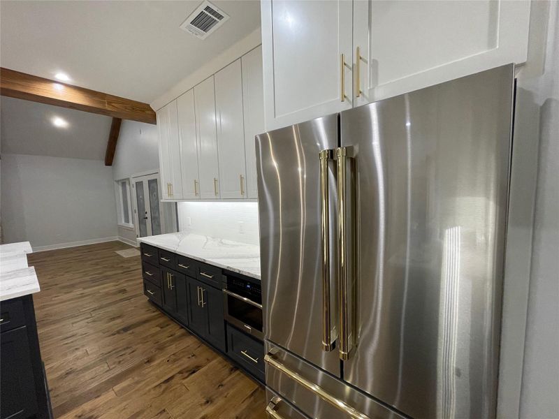 Furnished interior view inside a new home in , Willis (Image 17). Furnished interior view inside a new home in , Willis (Image 17).