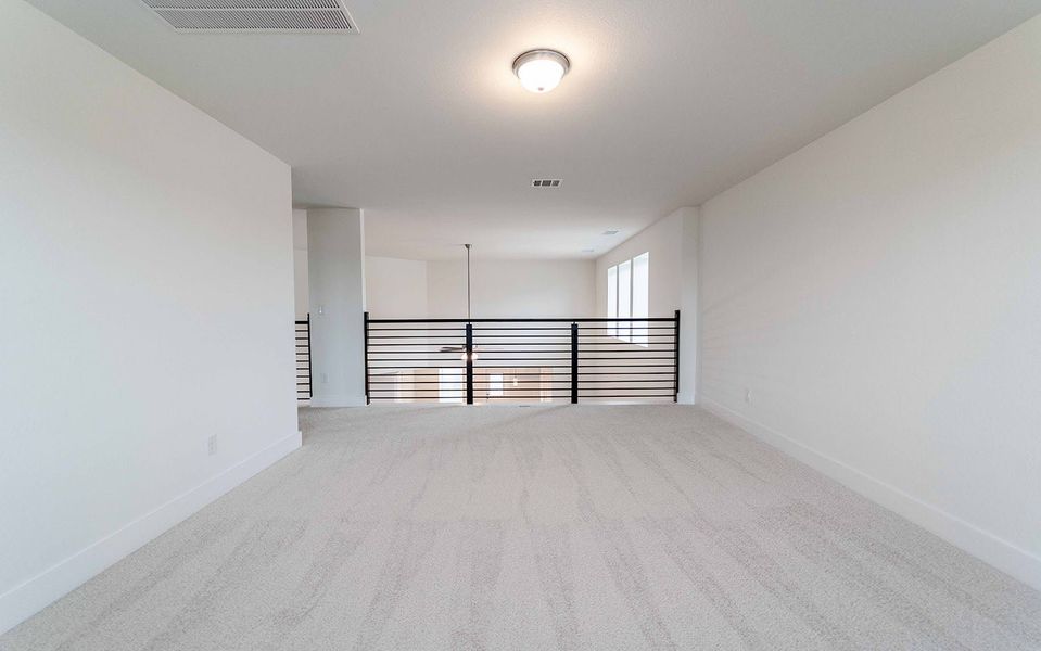 Spacious, unfurnished interior of a new home in Hunters Glen, Jarrell (Image 36).