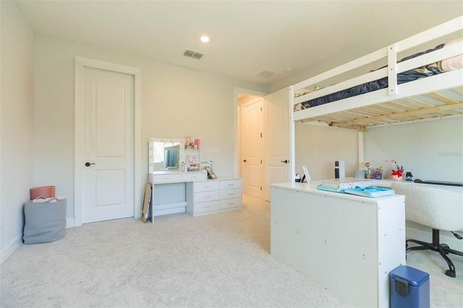 Furnished interior view inside a new home in , Land O' Lakes (Image 10).