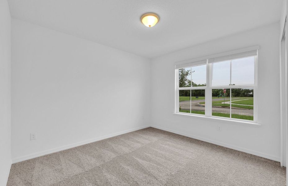 Spacious, unfurnished interior of a new home in Wells Landing, Jacksonville (Image 19).