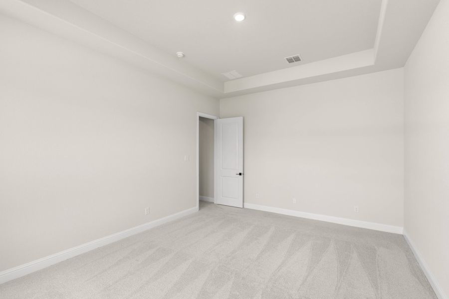 Spacious, unfurnished interior of a new home in Mockingbird Hills - Premiere Series, Joshua (Image 19). Spacious, unfurnished interior of a new home in Mockingbird Hills - Premiere Series, Joshua (Image 19).