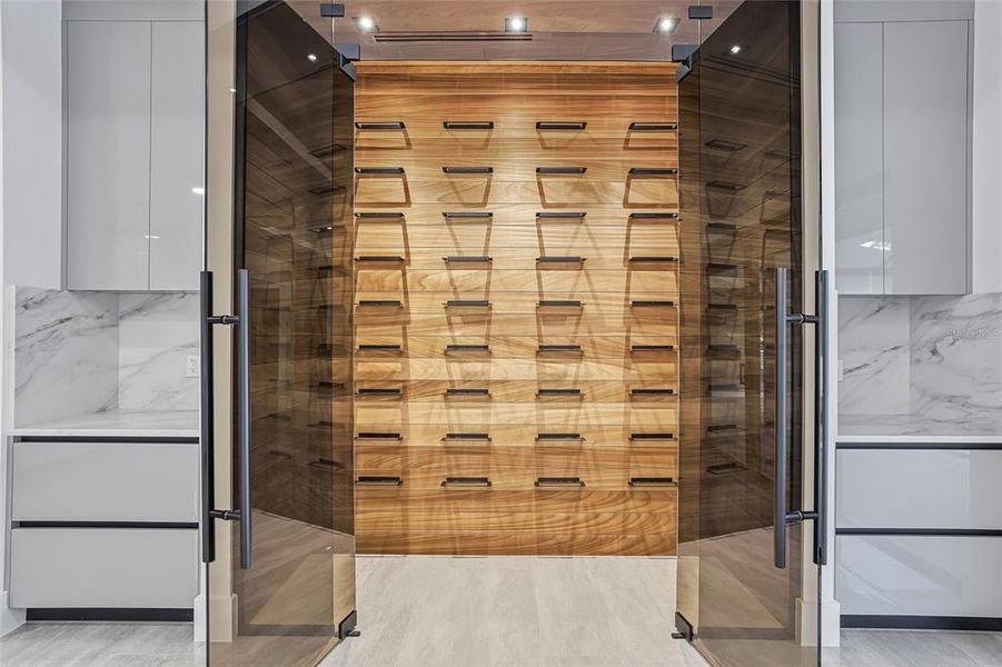 Close-up of interior finishes inside a home in , Tampa (Image 20).