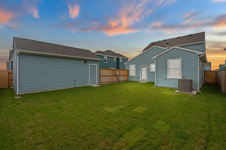 2,117sf New Home in TAYLOR, TX.  - Slide 5