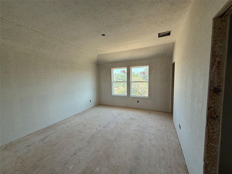 Spacious, unfurnished interior of a new home in The Cottages at La Cima, San Marcos (Image 9). Spacious, unfurnished interior of a new home in The Cottages at La Cima, San Marcos (Image 9).