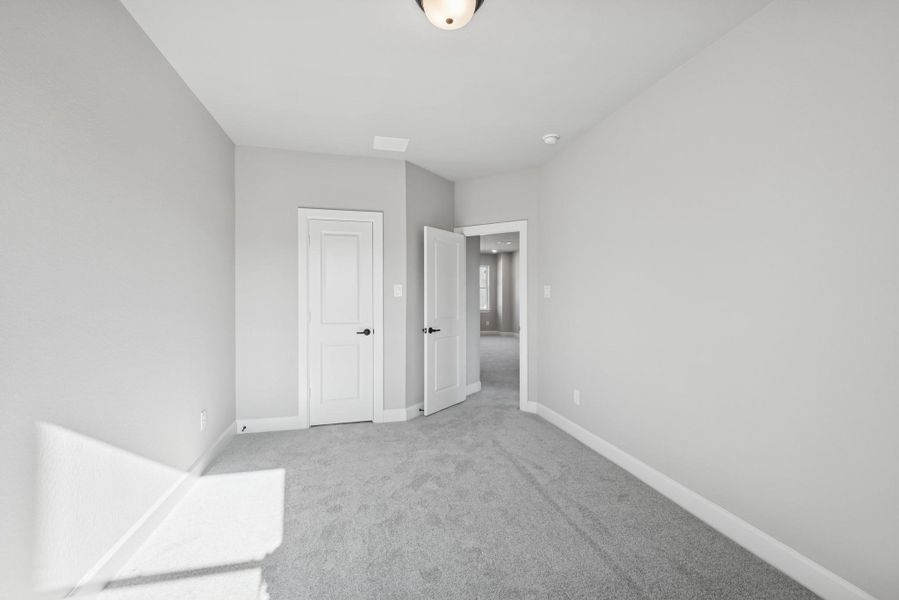 Spacious, unfurnished interior of a new home in Grand Central Park 55' Homesites, Conroe (Image 19). Spacious, unfurnished interior of a new home in Grand Central Park 55' Homesites, Conroe (Image 19).