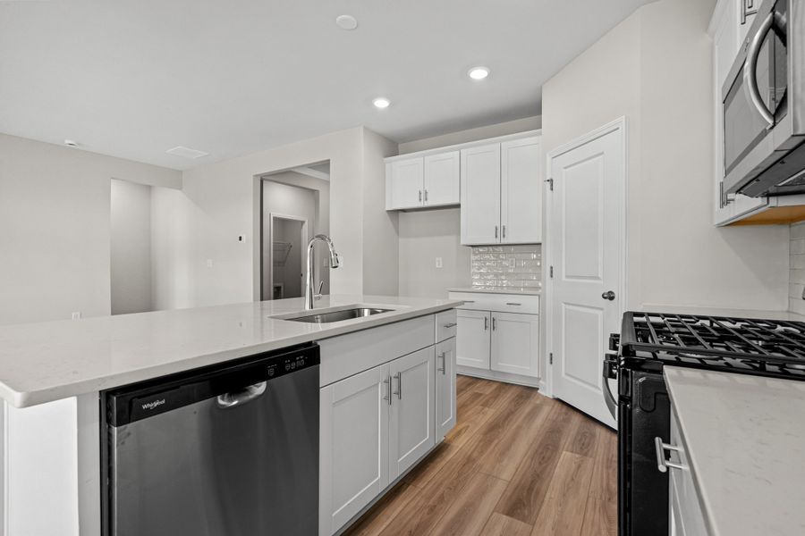 Furnished interior view inside a new home in Palmetto Place, Longs (Image 10).