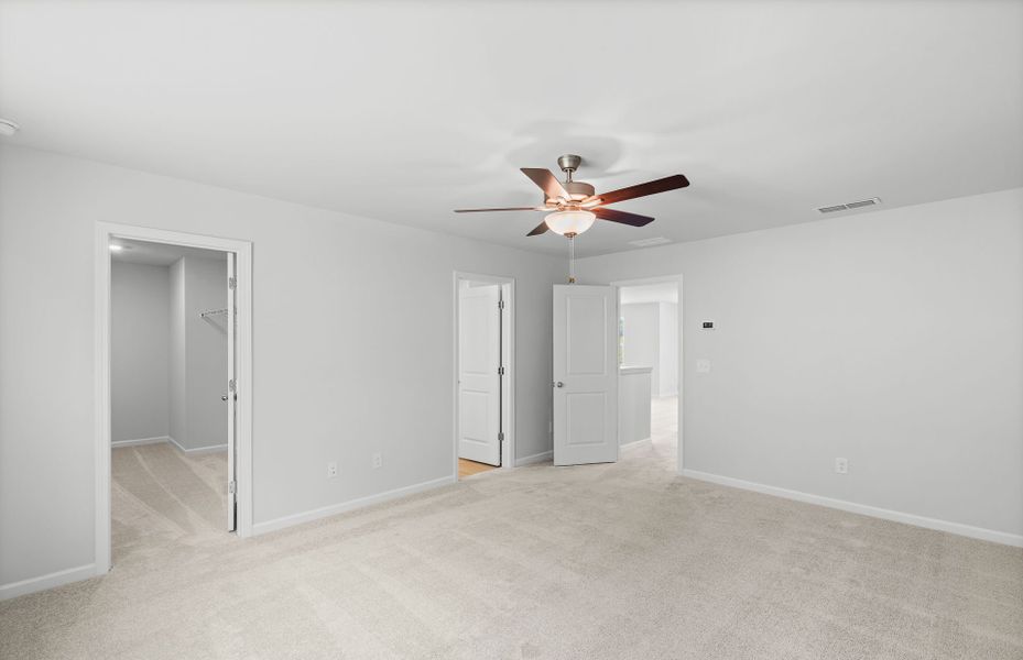 Spacious, unfurnished interior of a new home in Avery Ridge, Gainesville (Image 26). Spacious, unfurnished interior of a new home in Avery Ridge, Gainesville (Image 26).