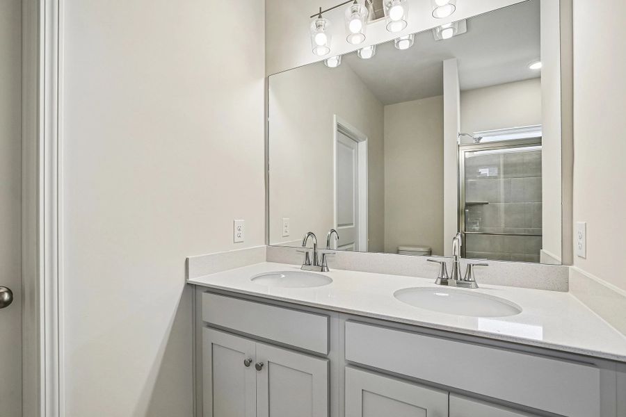 Close-up of interior finishes inside a home in Cades Bluff, Lebanon (Image 13). Close-up of interior finishes inside a home in Cades Bluff, Lebanon (Image 13).