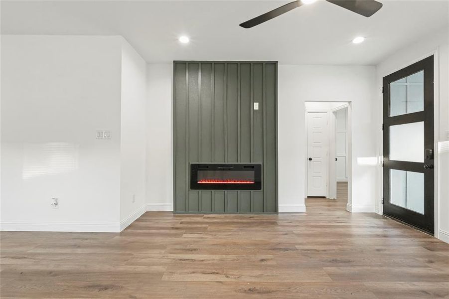 Spacious, unfurnished interior of a new home in , Dallas (Image 19).