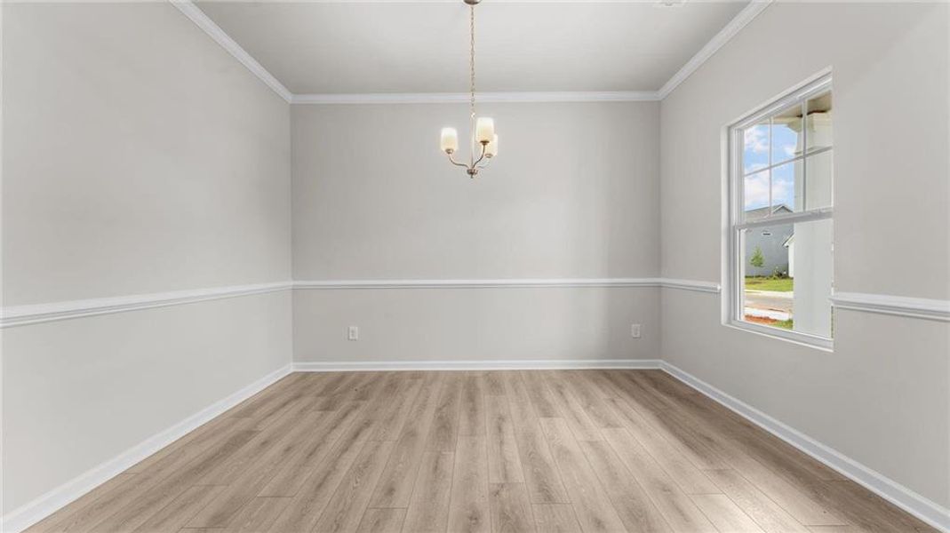 Spacious, unfurnished interior of a new home in Hampton Ridge, Jefferson (Image 11).
