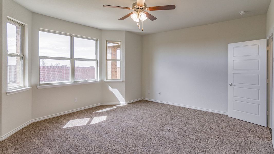 Representative unfurnished interior of a home built from the Daventry by D.R. Horton in Woodcreek, Fate (Image 7).