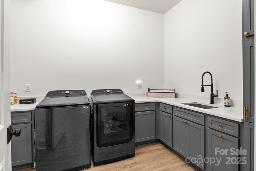 Furnished interior view inside a new home in , Lincolnton (Image 30).