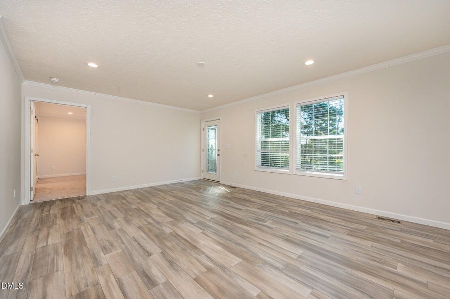 012_dsc_9445-edit_606