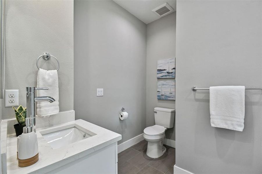 Furnished interior view inside a new home in , Tampa (Image 25). Furnished interior view inside a new home in , Tampa (Image 25).