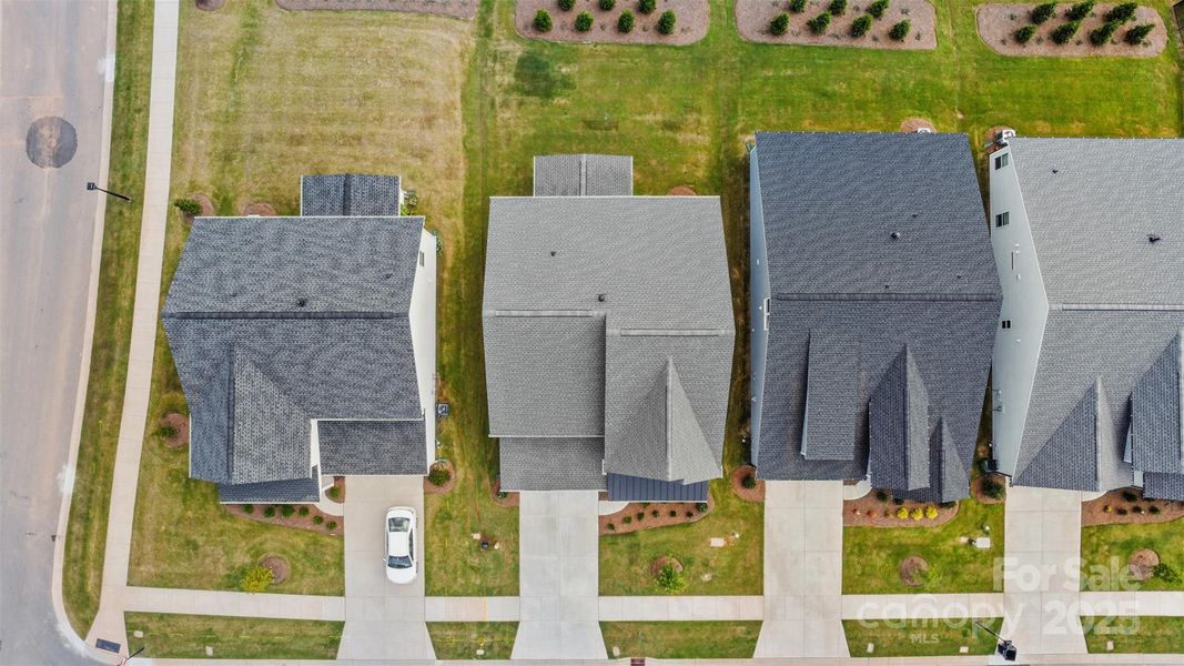 Image 34 of a home in .