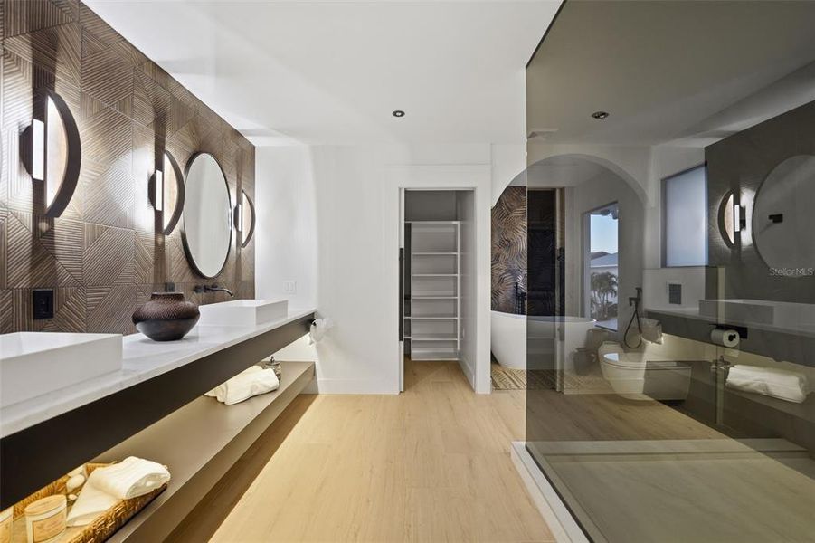 Furnished interior view inside a new home in , Englewood (Image 51).