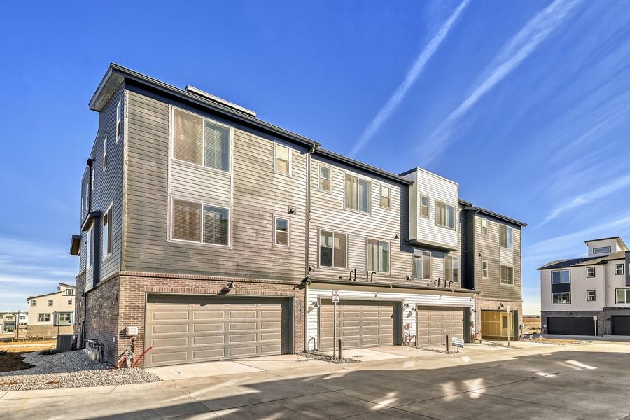 Broomfield, CO New Home.  - Slide 27