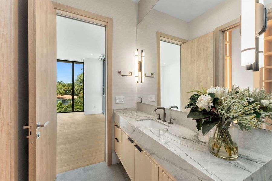 2400 Barcelona Dr_1oakstudios_52