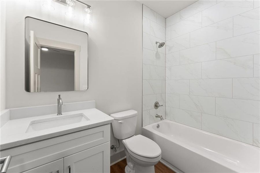 Furnished interior view inside a new home in , Baldwin (Image 21).